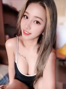 篠崎愛